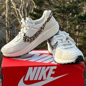 Nike Waffle Debut Womens 11 Leopard Print Lifestyle Casual Sneaker NEW